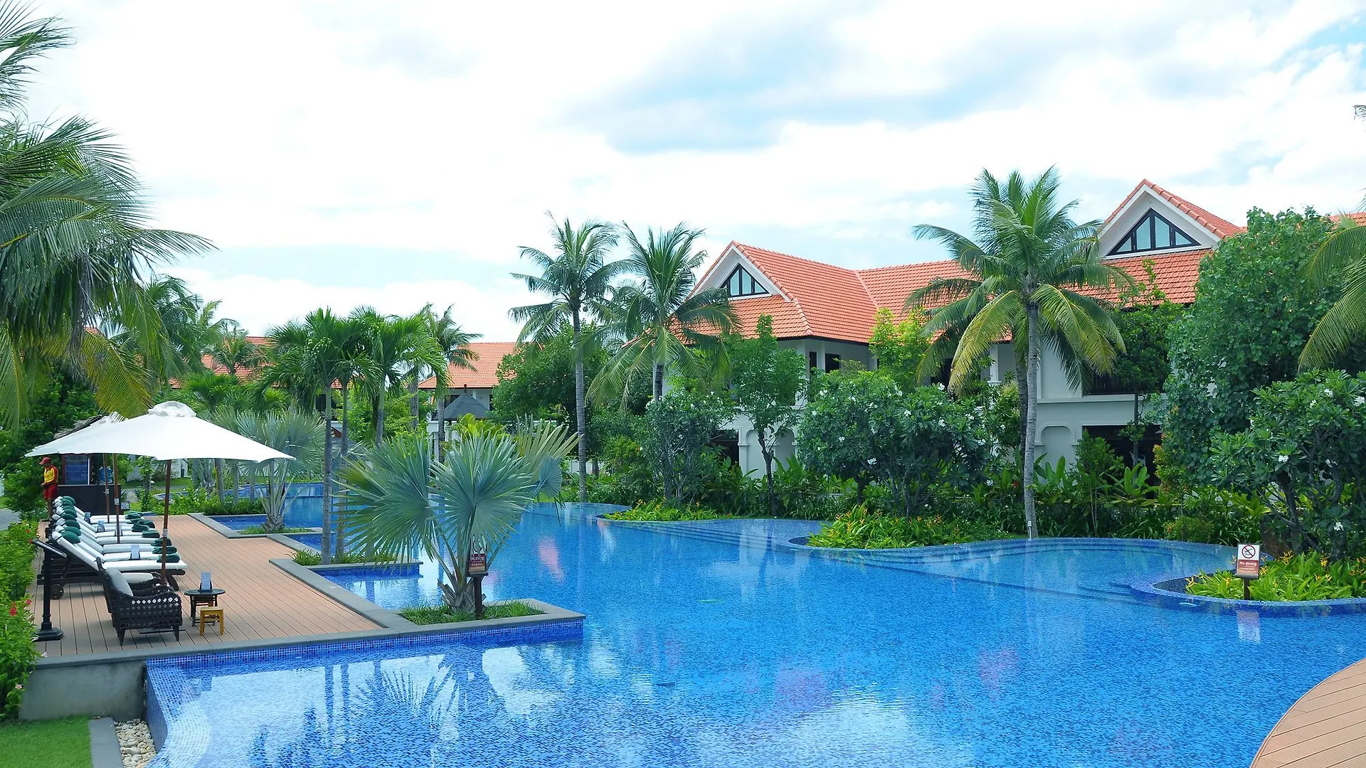 Secret Garden Villas-Furama Beach Danang 0*, Da Nang Vietnam